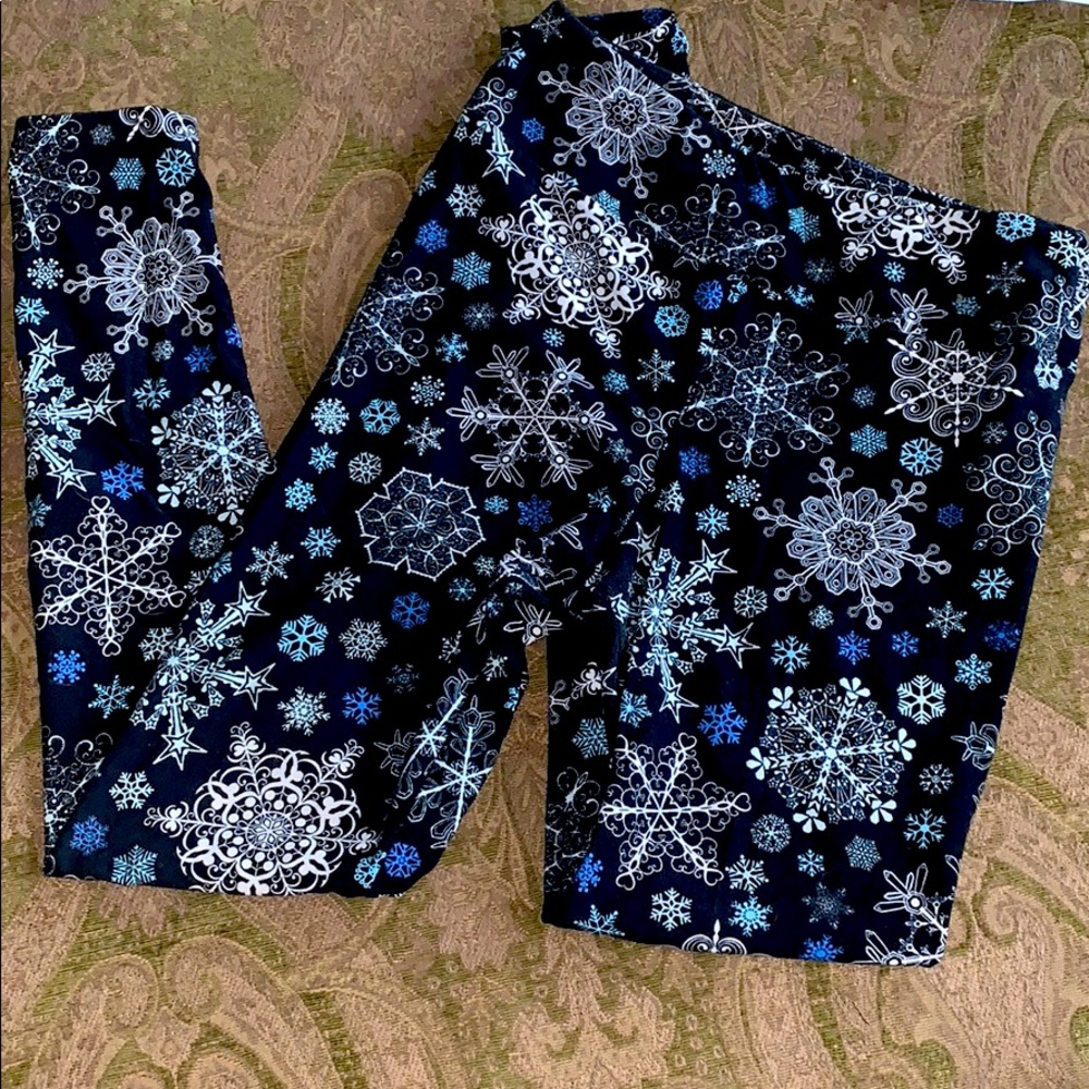 LulaRoe Snowflake leggings